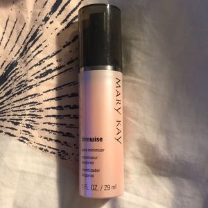 Mary Kay Pore Minimizer